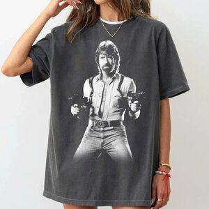 Chuck Norris T-Shirt Vintage Memorial Graphic